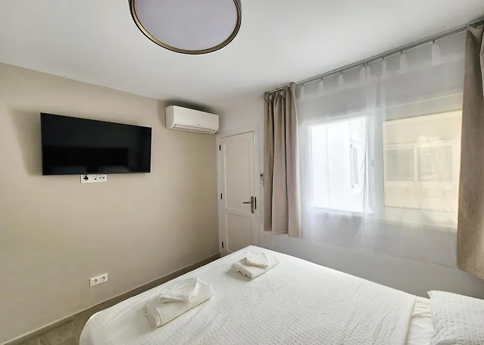 Cozy B - Cristianos *